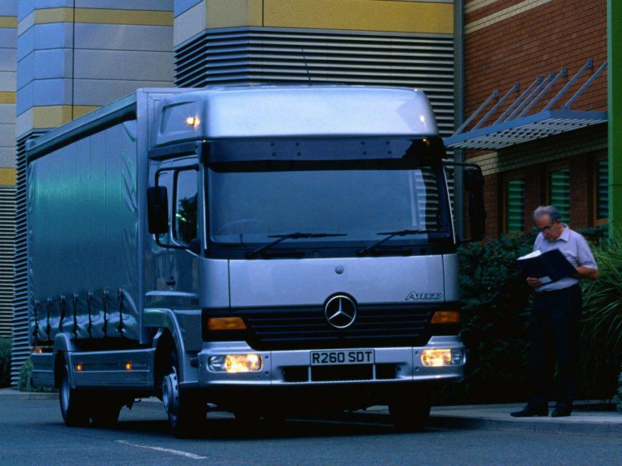  Mercedes-Benz Atego 815 1998 года  (UK) (фото 1 из 4)